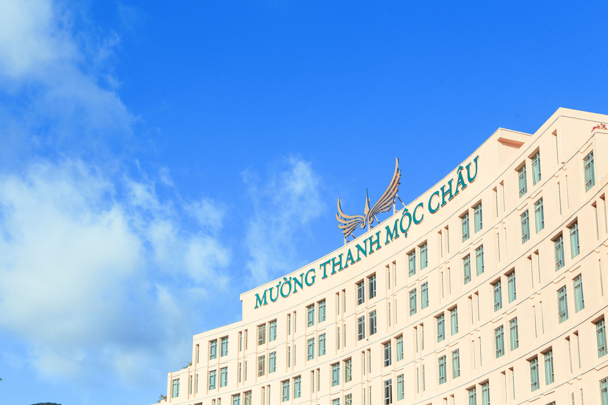 Muong Thanh Holiday Moc Chau Hotel Exterior photo